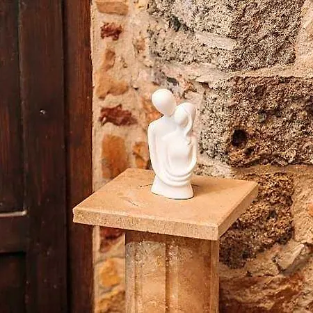 Nill's Stone House Ciftlikkoyu