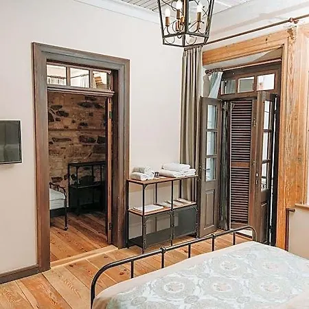 Nill's Stone House Otel
