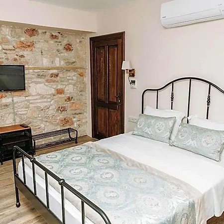 Otel Nill's Stone House 3*